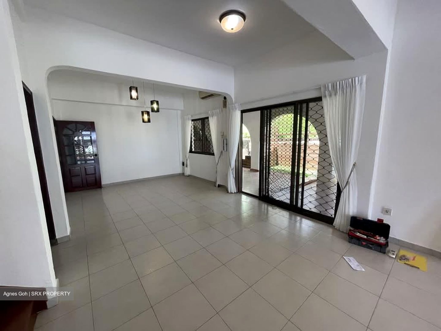 Mandarin Park (D21), Semi-Detached #563225401